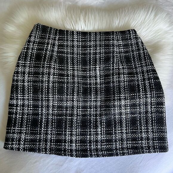 Forever 21 tweed skirt - Picture 2 of 4